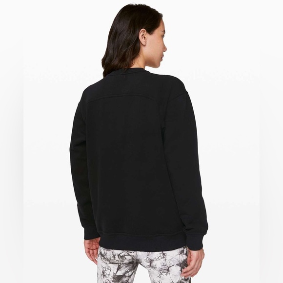 Lululemon All Yours Crew - Picture 2 of 2